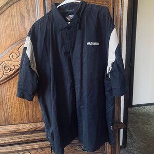 Harley-Davidson Black Button Down Short Sleeve with Cream on Sleeve